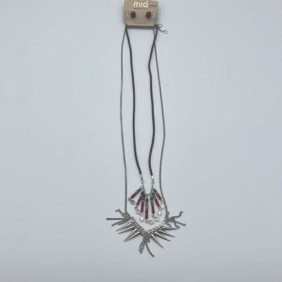 Mia Necklace set   - Picture 1 of 5